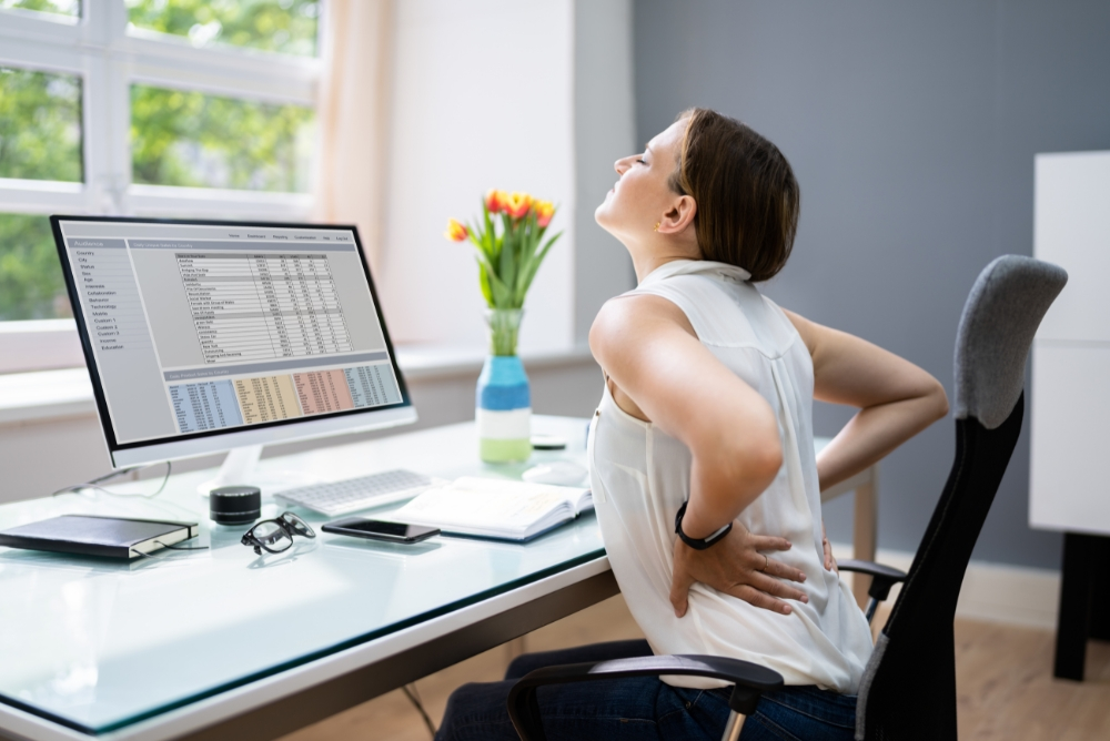 Recognizing Sciatica Symptoms and When to See a Doctor